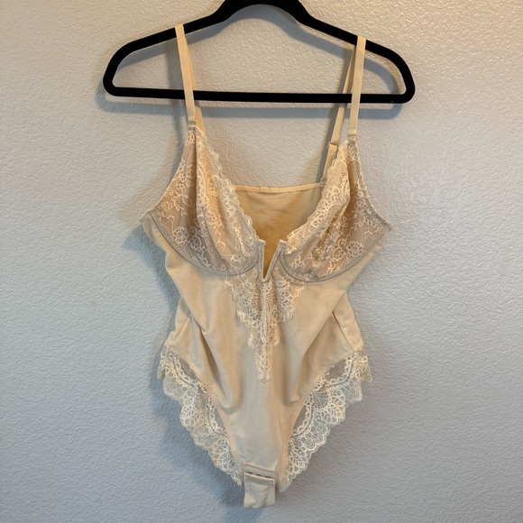 Popilush Lace Shapewear Bodysuit Tummy Control Sleeveless Thong Wired XL - Picture 1 of 5